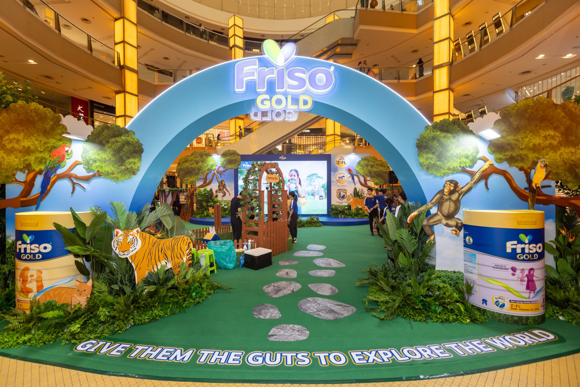 Friso Gold: Guts To Explore Roadshow